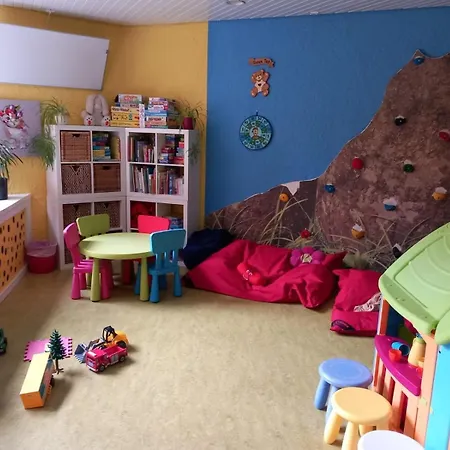 Apartamento Zur Gartenschau Mit Schwimmbad Baiersbronn